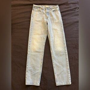 Size 26 Levi's Light Wash Wedgie Straight  Ankle Jeans
